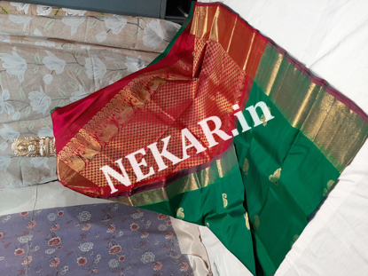 Picture of Bottle Green and Red Kancheepuram Double Warp Wedding Silk Saree