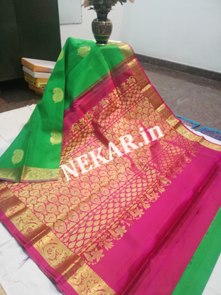 Picture of Green and Pink Double Warp Wedding Silk Saree